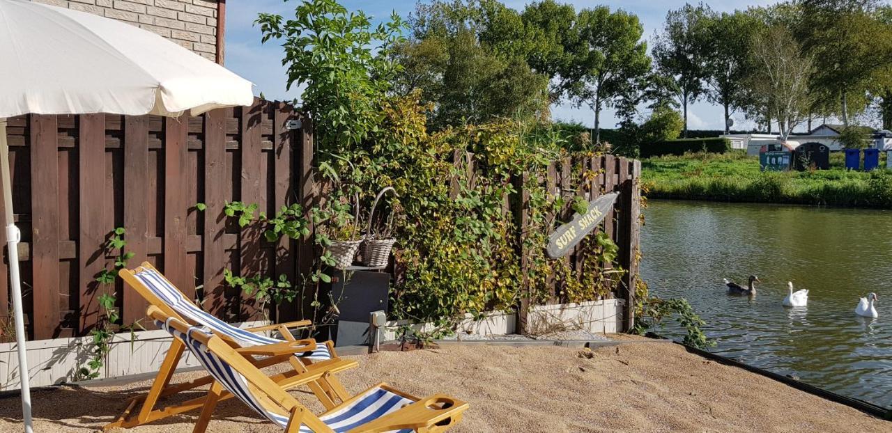 Villa Carafun Aan Het Water Ooltgensplaat Extérieur photo
